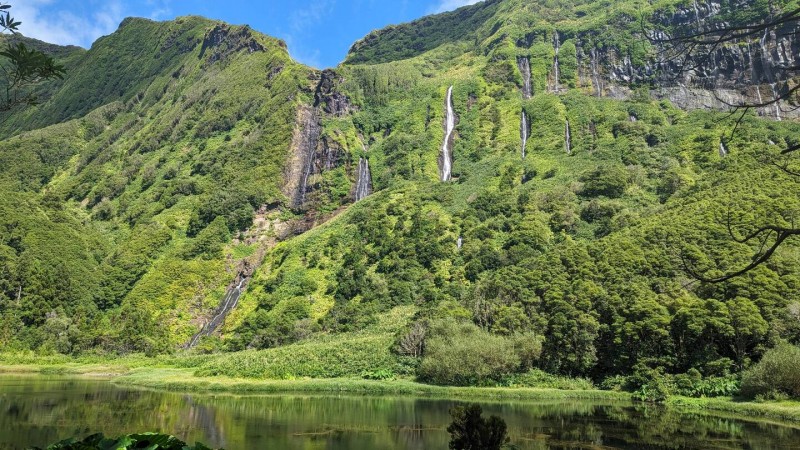 1.jpg (333.46 KiB) 4178 mal betrachtet 1.jpg